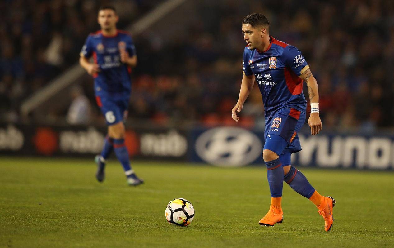 包含澳洲球队成绩持续低迷,球员应对困境竭力求胜的词条 包含澳洲球队成绩持续低迷,球员应对困境竭力求胜的词条