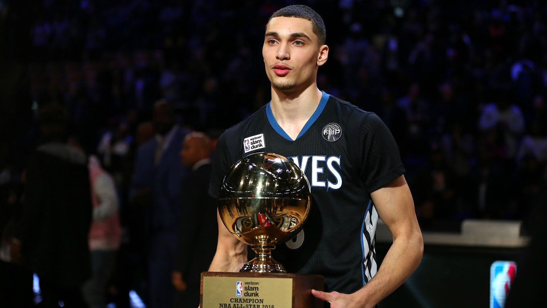 开云体育APP下载-单节风暴定乾坤，伦纳德无解火力重塑东部格局