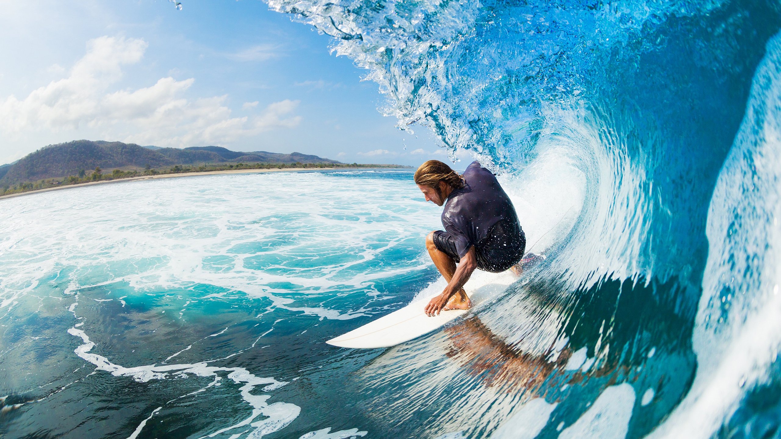 绿茵场上的双重奏,姆巴佩持续制造杀伤,苏格兰血拼美国背后的竞技哲学