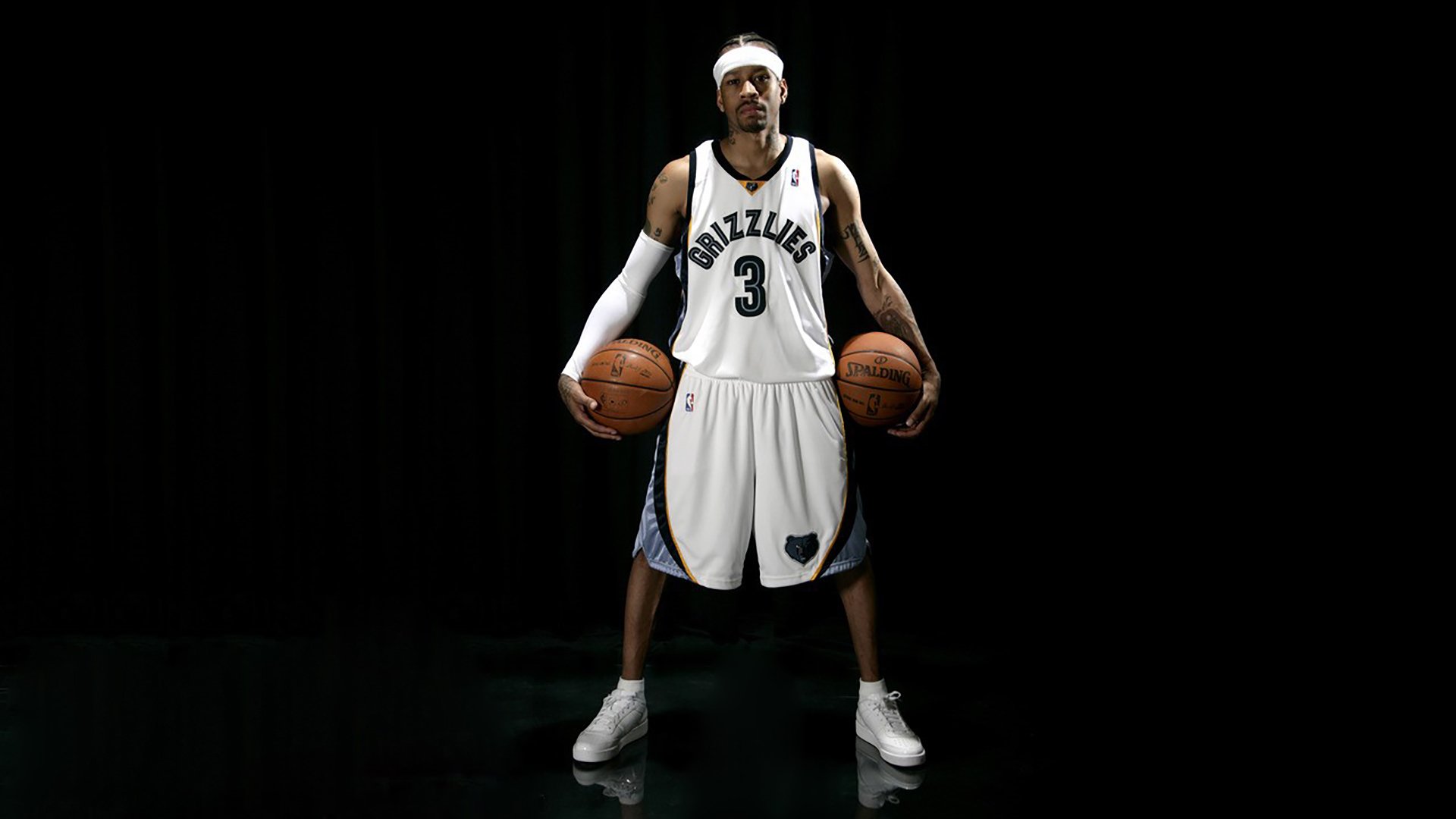 阿尔卡拉斯关键制胜彰显个人英雄主义，ATP总决赛完胜联合杯折射网坛变革